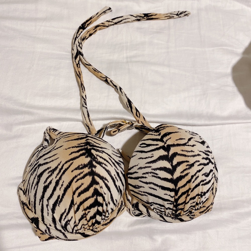 Bombshell bikini 32c